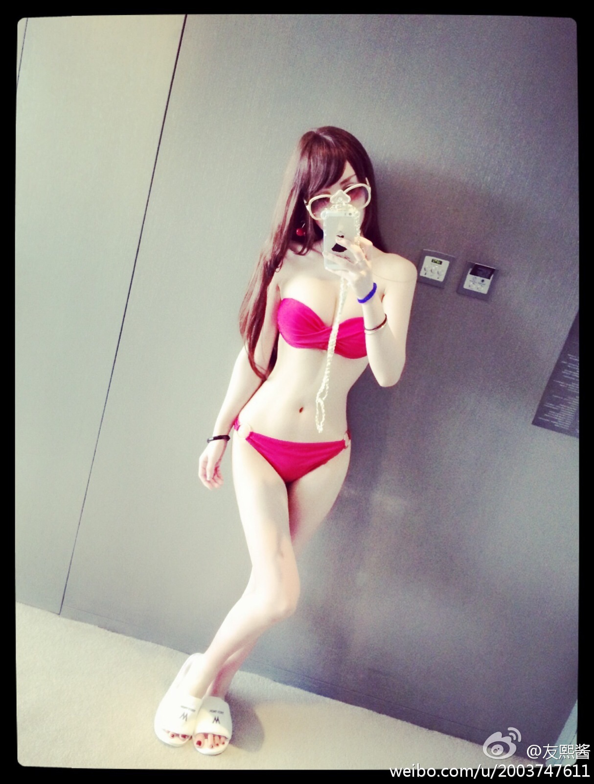 G罩美胸 火爆的辣子 友熙酱 微博自拍破解私密图片 1